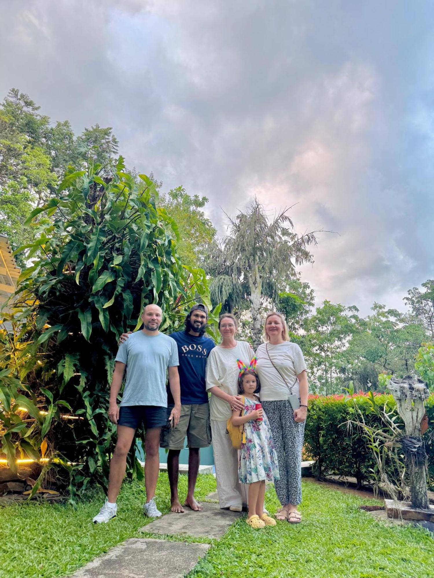 أونا واتونا Green Hill Paradise Villa المظهر الخارجي الصورة